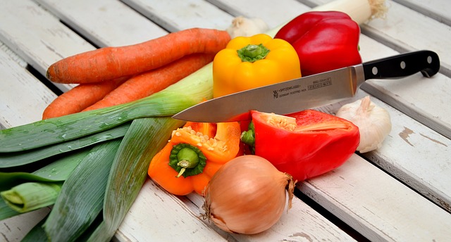 zelenina a nůž