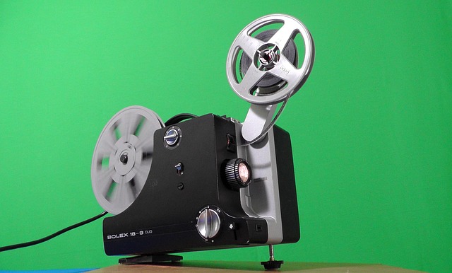 projektor filmů